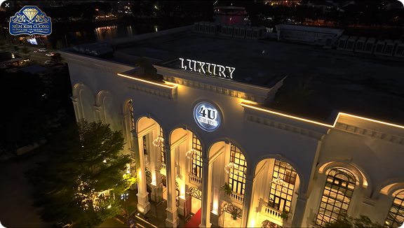 Nam Kim Cương Luxury Building